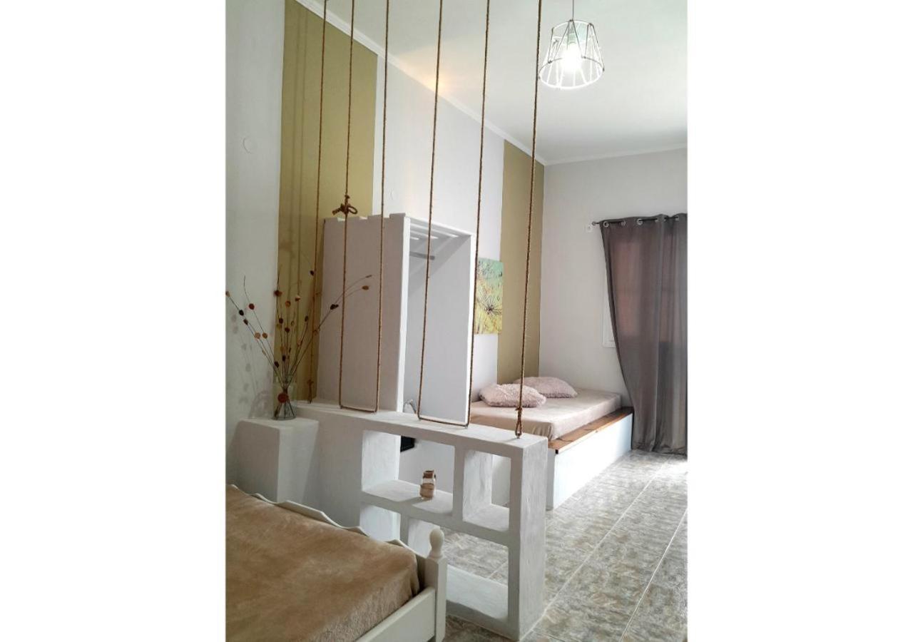 Overhill Apartments Adamas Esterno foto